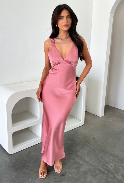 shape rose satin bandeau midi dress Thats So Fetch | Delayne V-Neck Satin Midi Dress | Rose