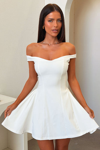 dreamy off shoulder mini dress white strapless open back dress Dreamy Off-Shoulder Mini Dress White Selfie Leslie