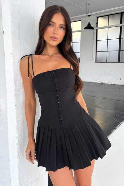 Thats So Fetch | Yaz Pleated Mini Dress | Black | 6 Thats So Fetch | Yaz Pleated Mini Dress | Black | 6
