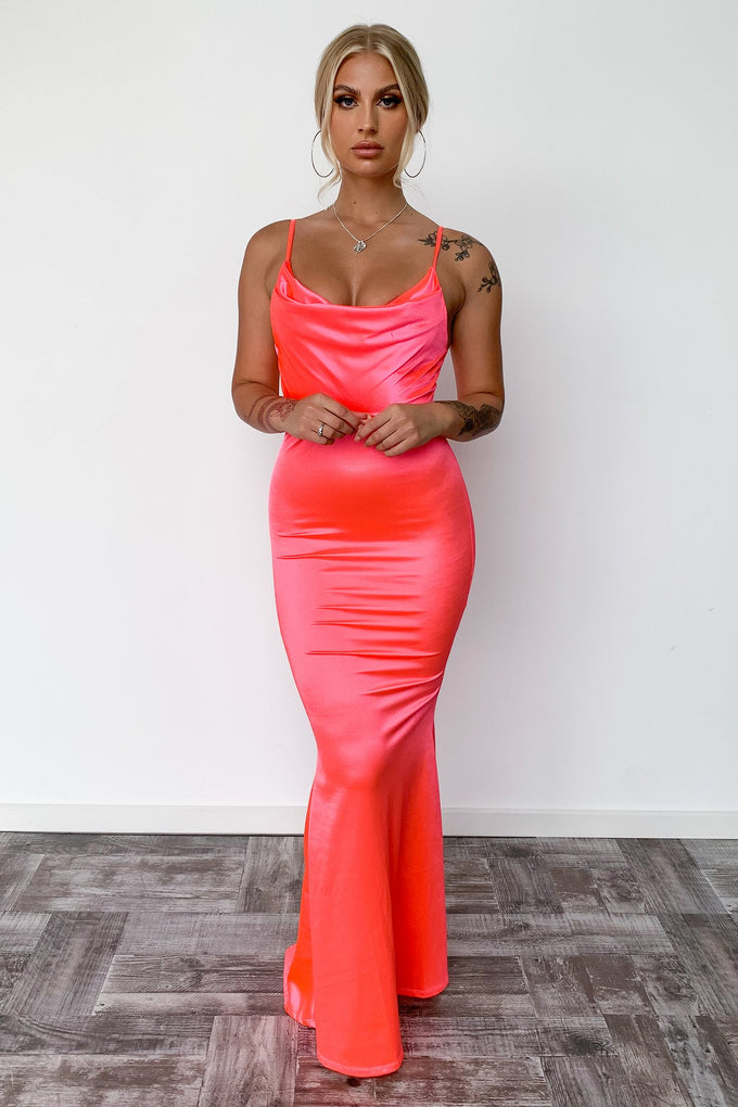 Sawtell Dress - Hot Pink